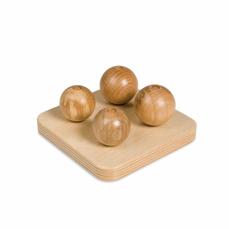 balls-on-small-pegs-nienhuis-montessori