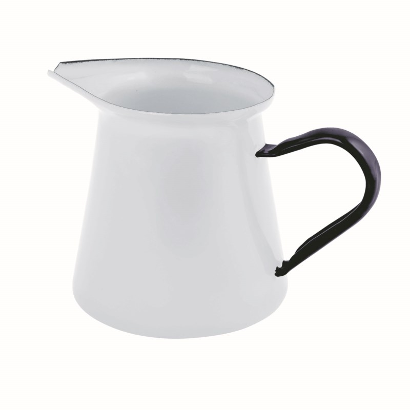 enamel-jug-nienhuis-montessori