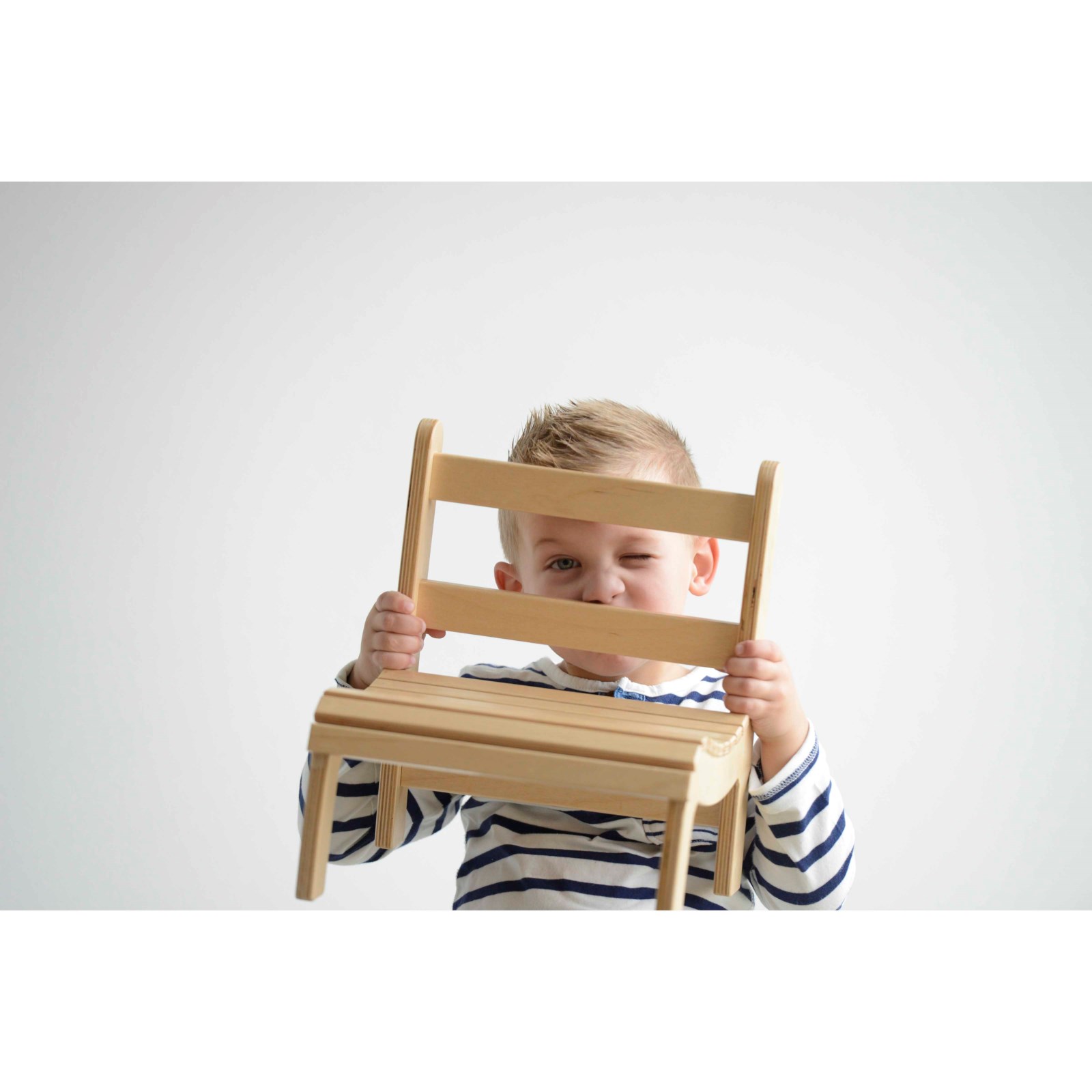 stalled-chair-low-1-nienhuis-montessori