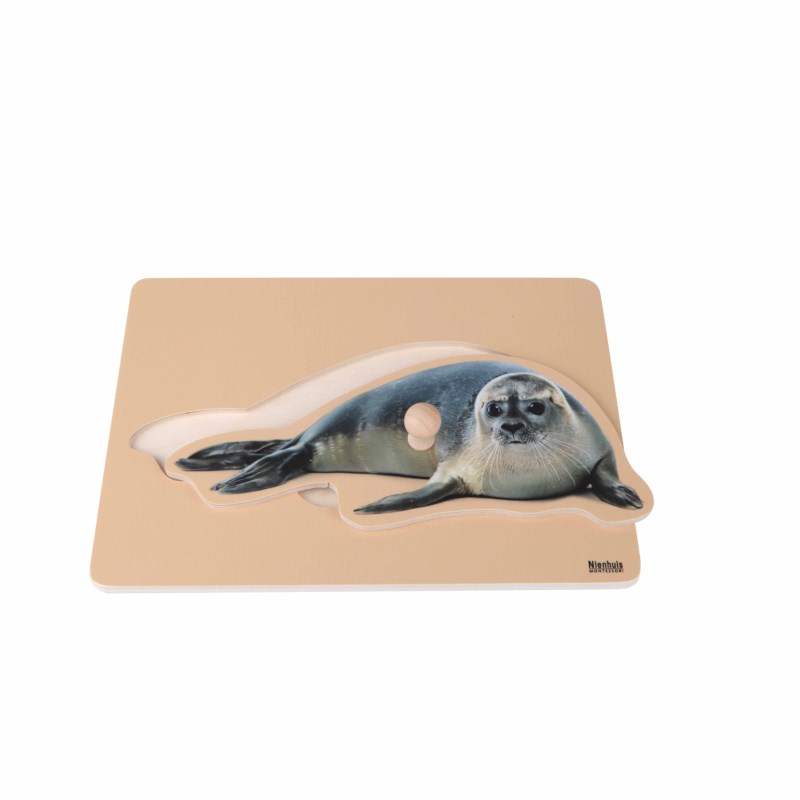 toddler-puzzle-seal-nienhuis-montessori